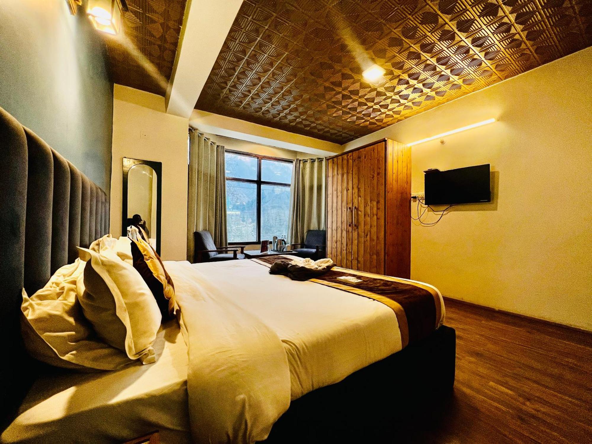 Hotel Green Link -#Near Volvo Bus Stand #Mountain View #River View #Open Terrace มะนาลี ภายนอก รูปภาพ